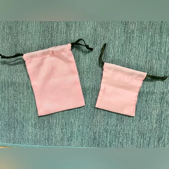 Kate Spade NEW YORK Jewelry Dust Bag Light Pink with Drawstring - Picture 3 of 7